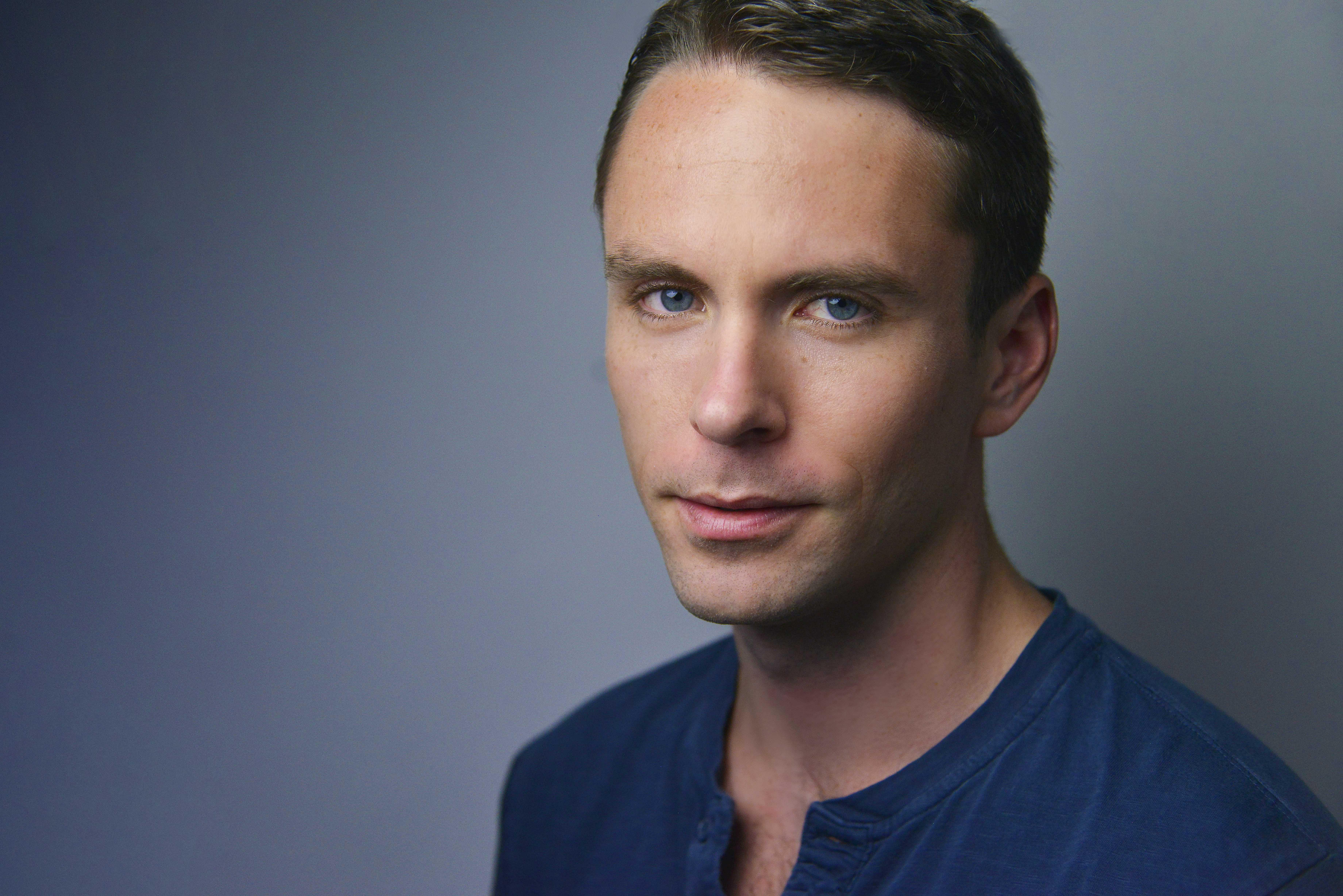actor Matthew Russell large photo