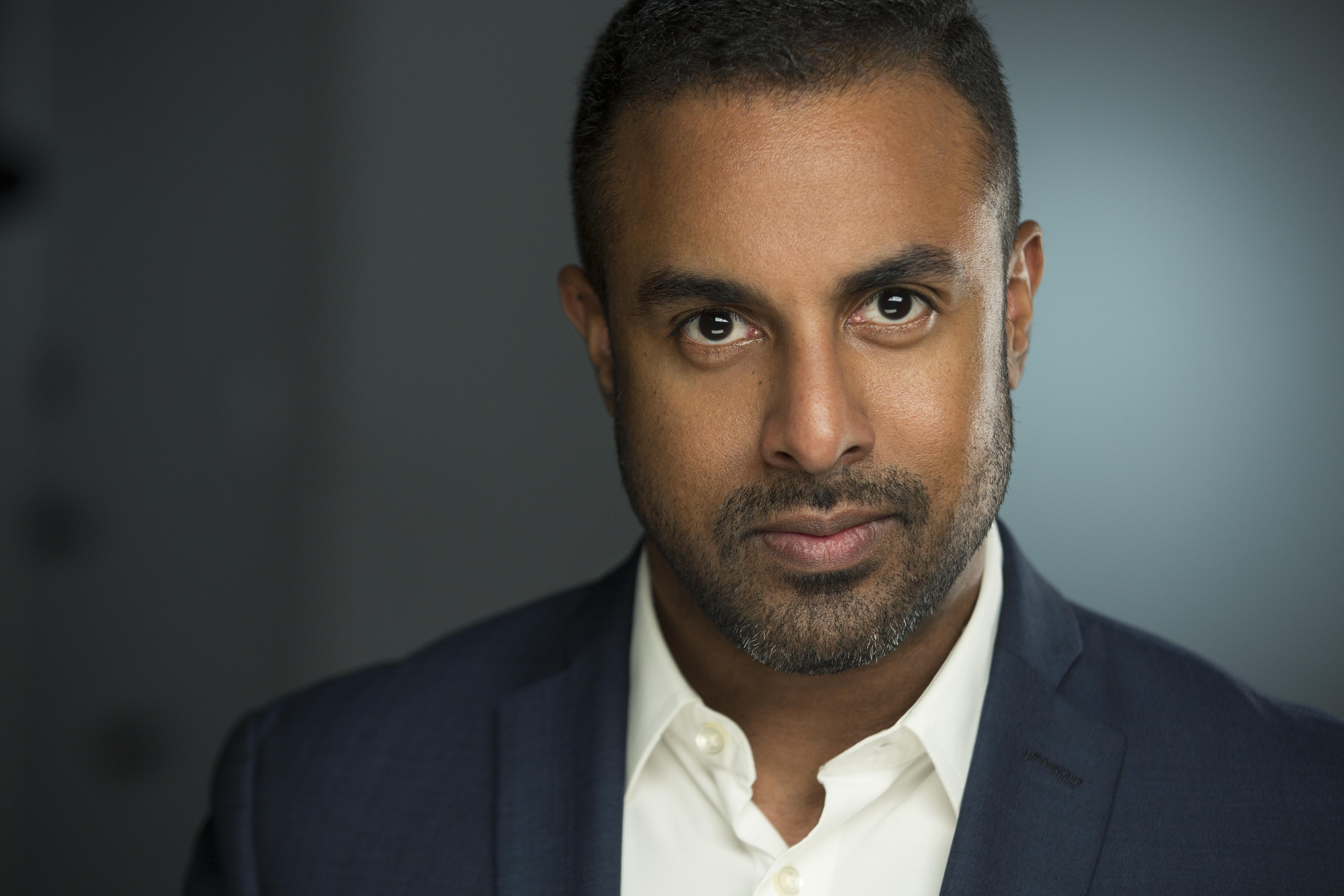 actor Kam Perez large photo