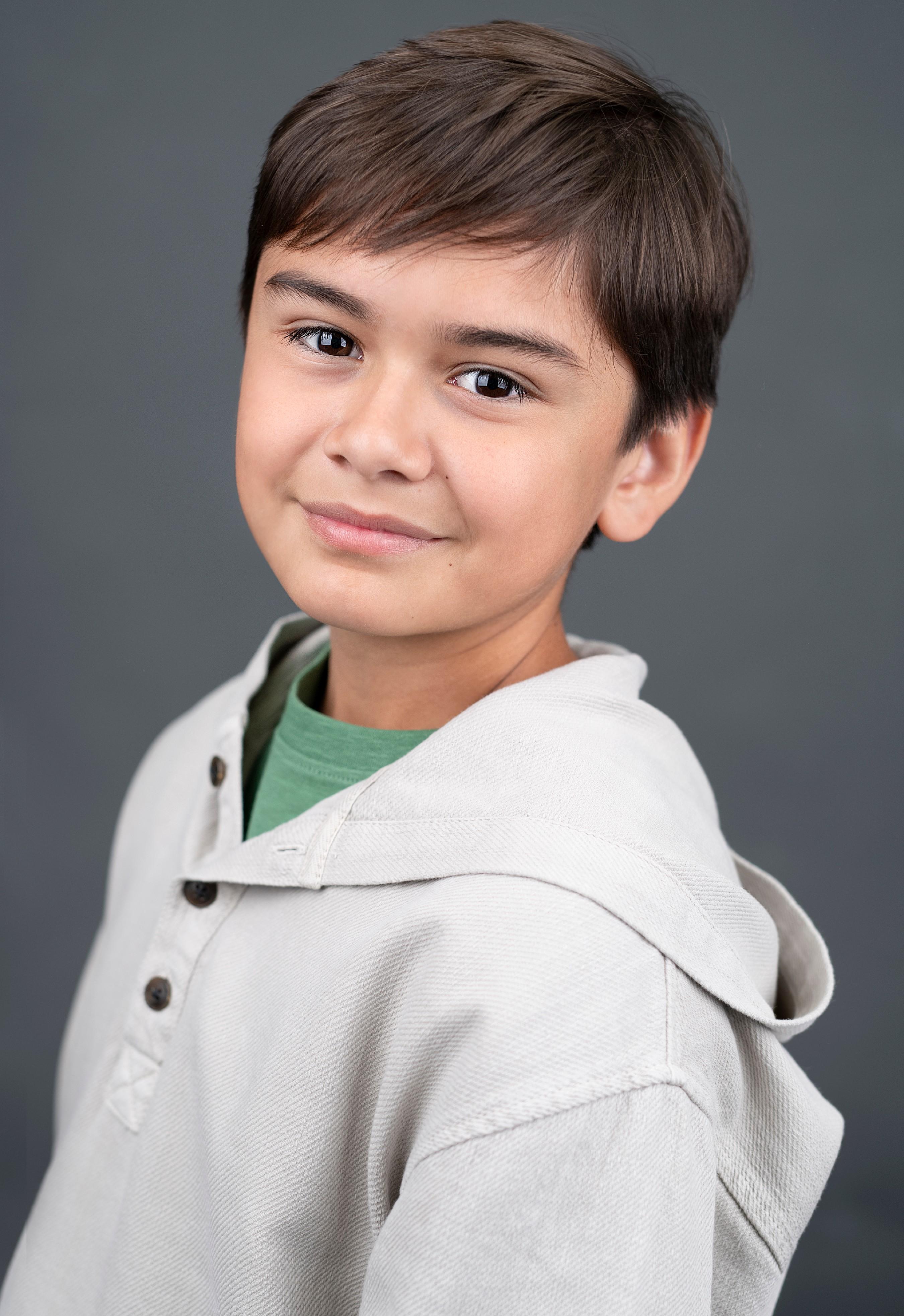 actor Aidan Bertola large photo