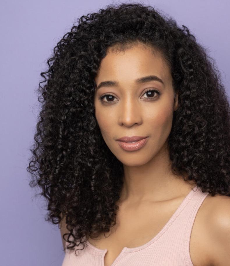 actor Tia Streaty large photo