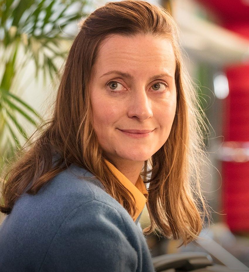 actor Catherine Shepherd large photo