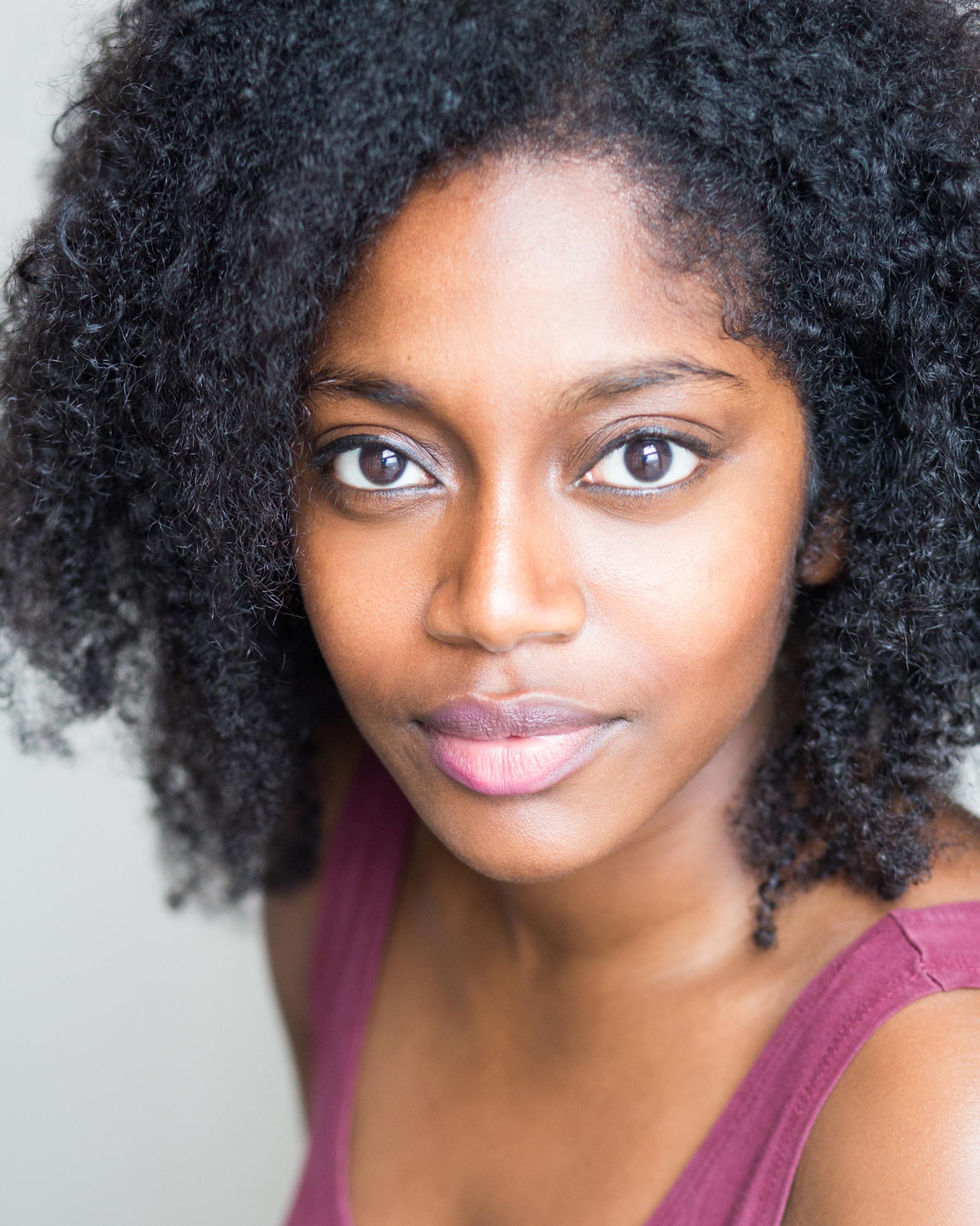 actor Aretha Ayeh large photo