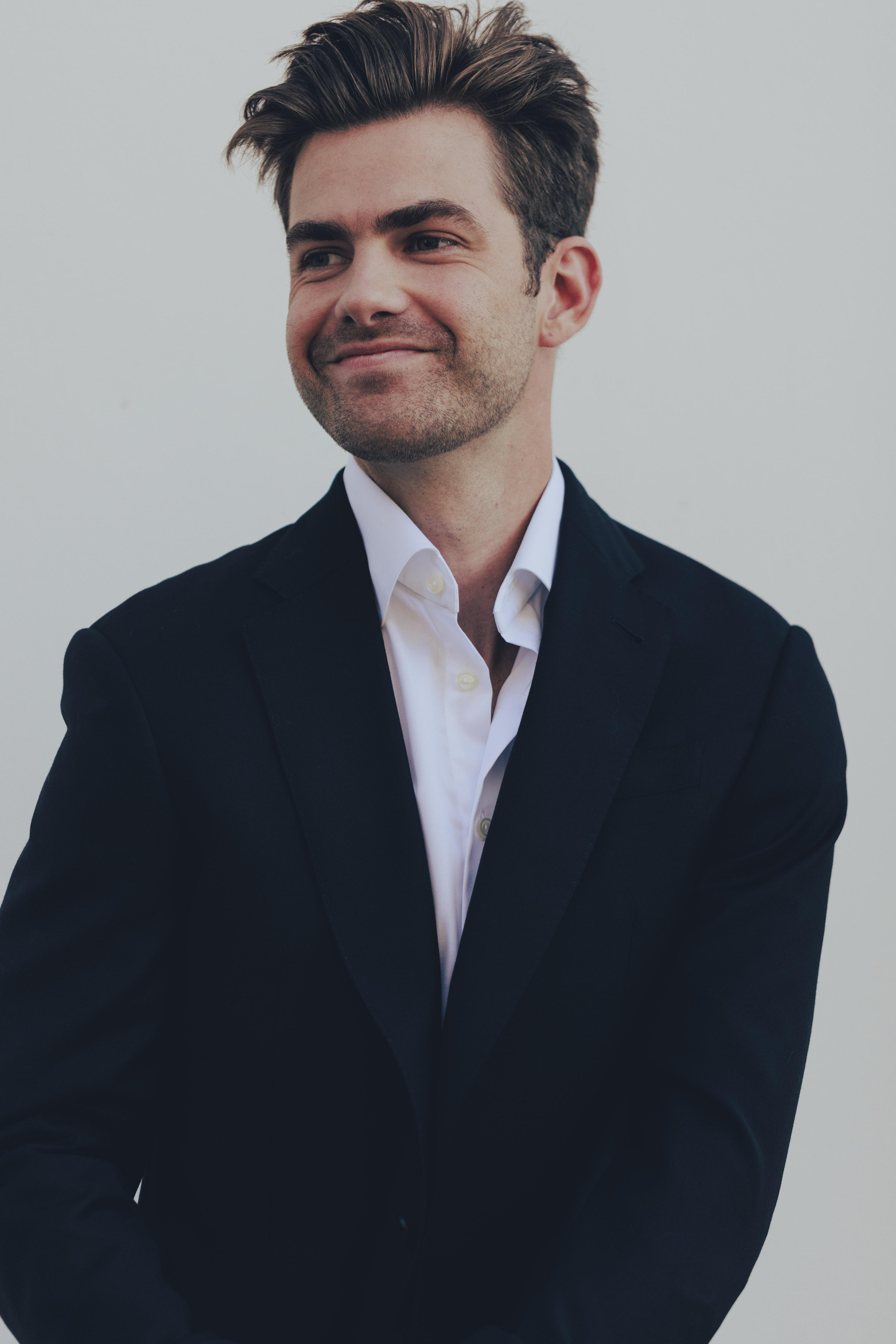 actor Cameron Palatas large photo