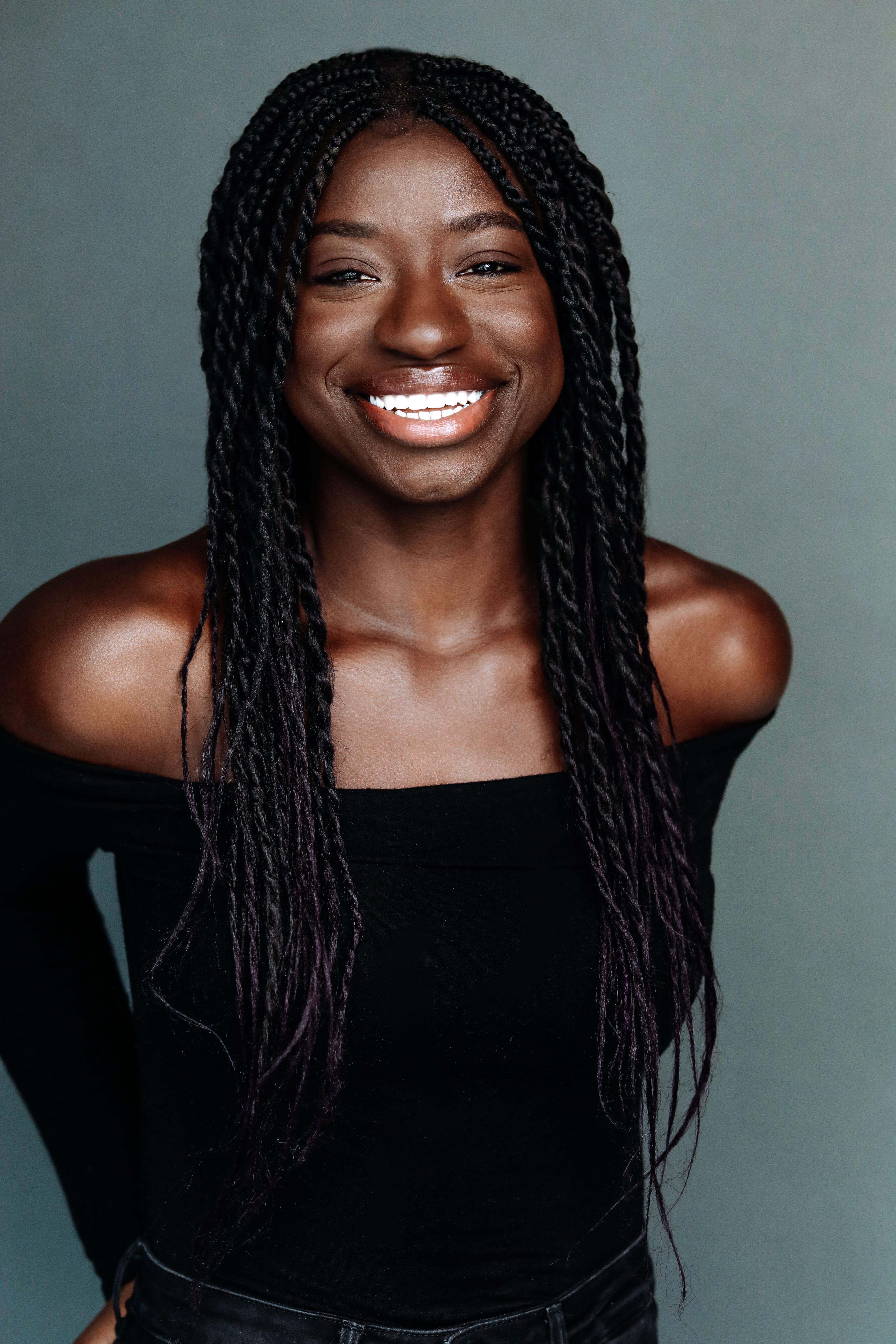 actor Adesola Adesina large photo