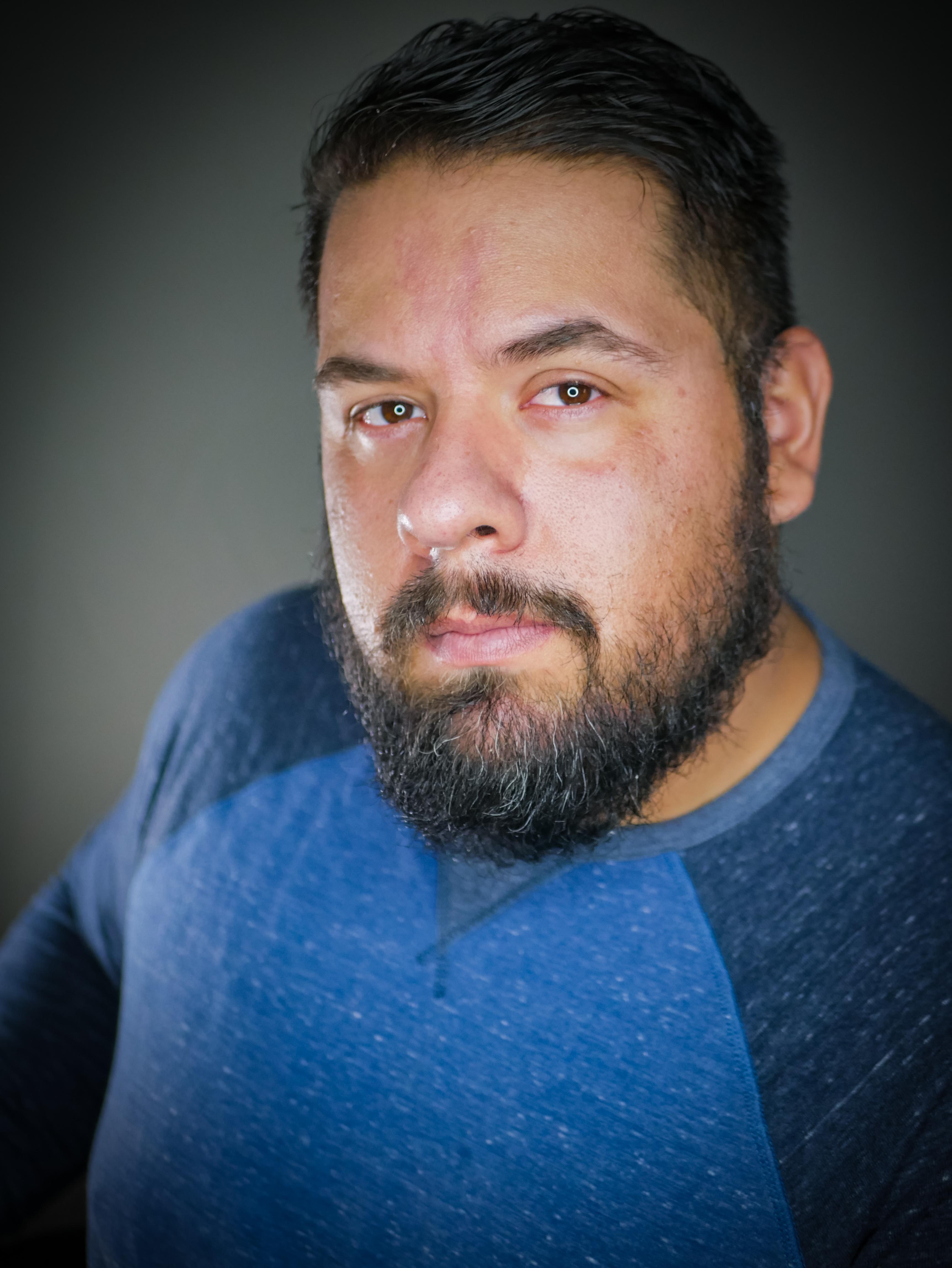 actor Cris Acosta large photo