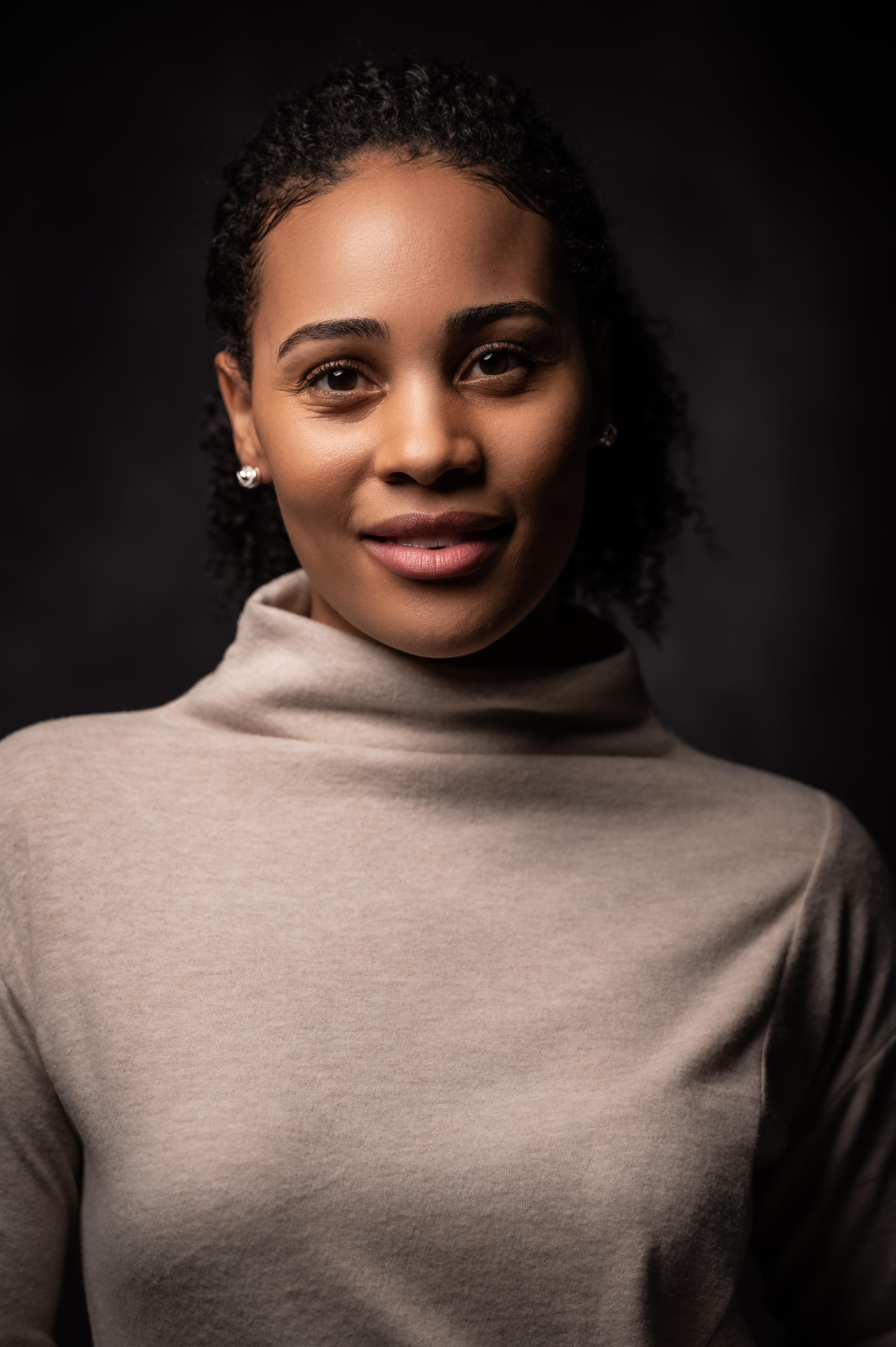 actor Arianna Scott large photo