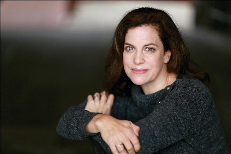 actor Carolyn Baeumler large photo