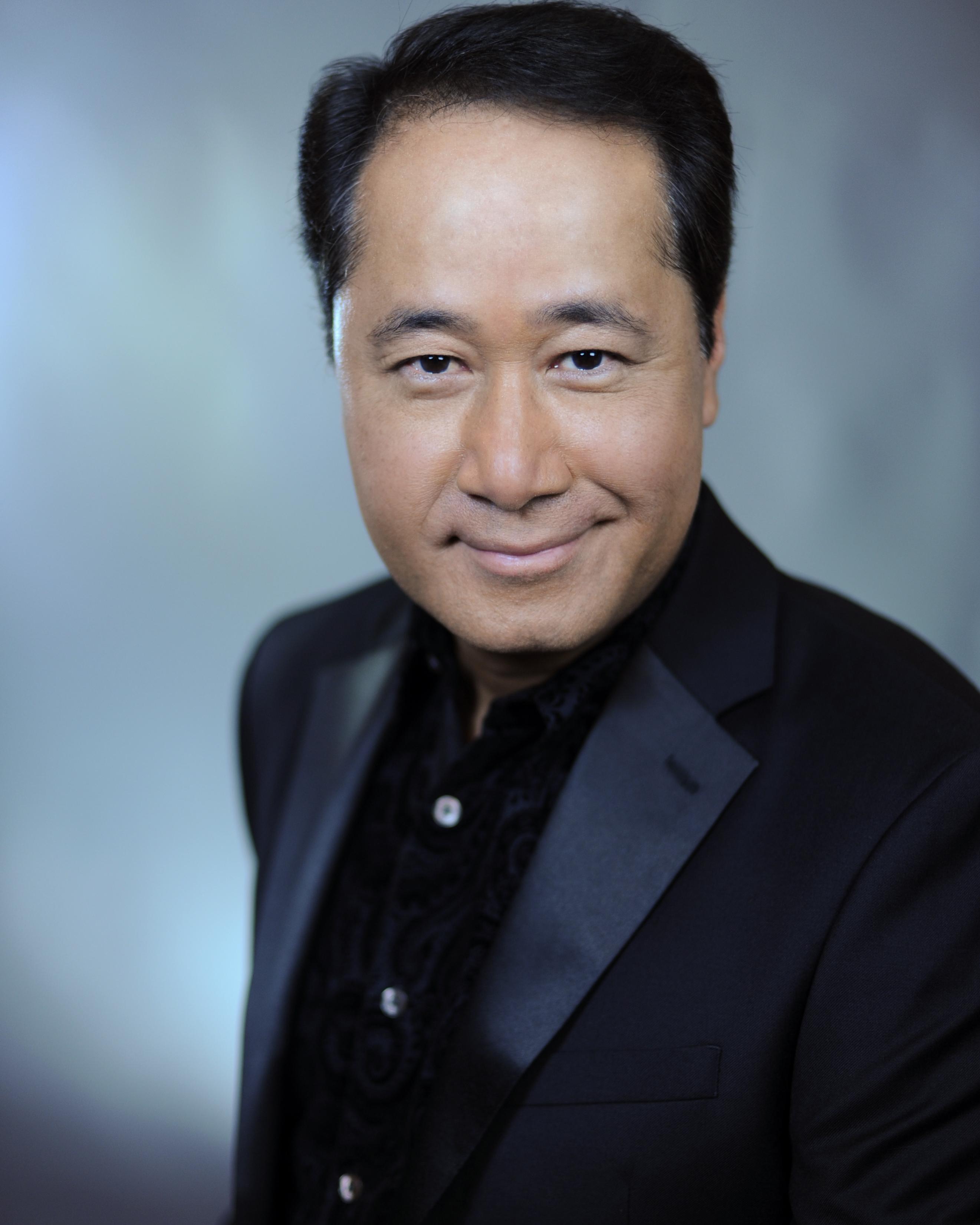 actor Eric Esteban large photo