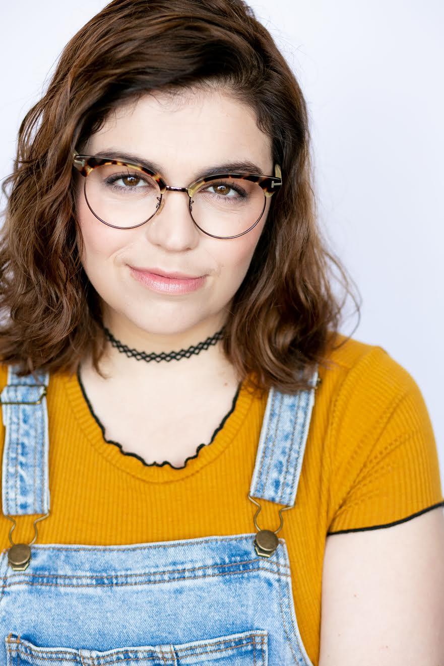 actor Elanna White large photo