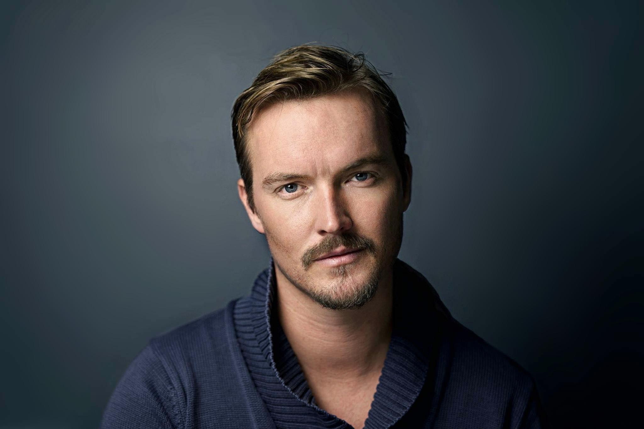 actor Benjamin Stender large photo