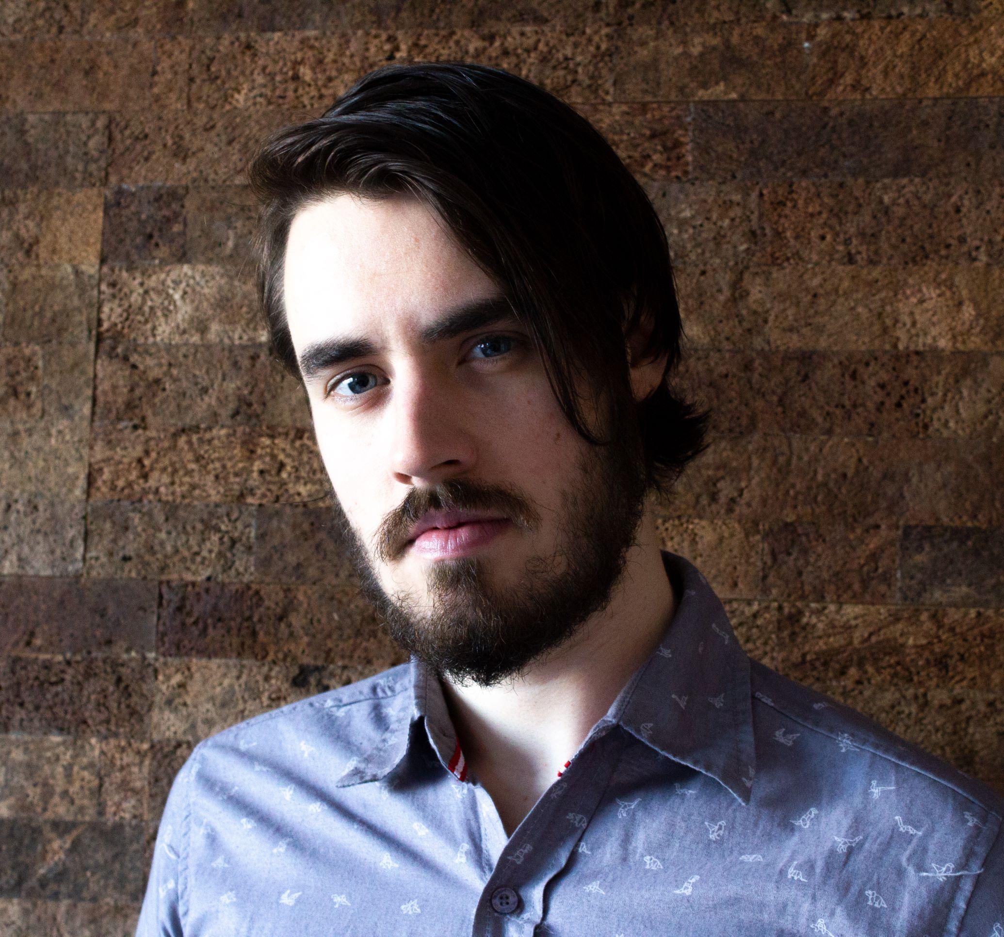 actor Nathan Hamer large photo