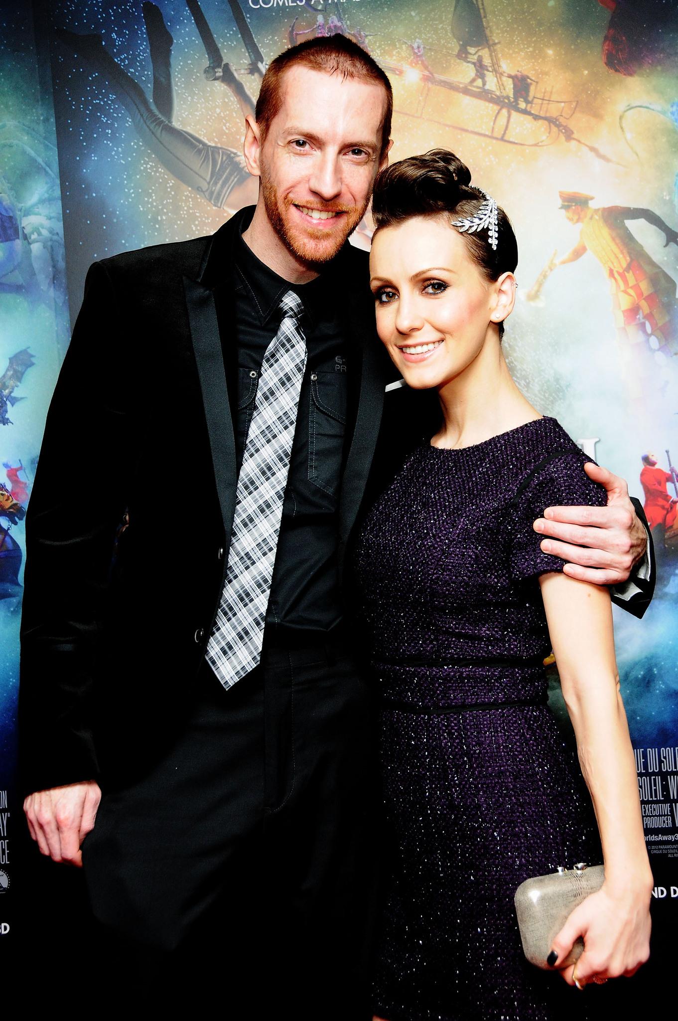 actor Erica Linz large photo