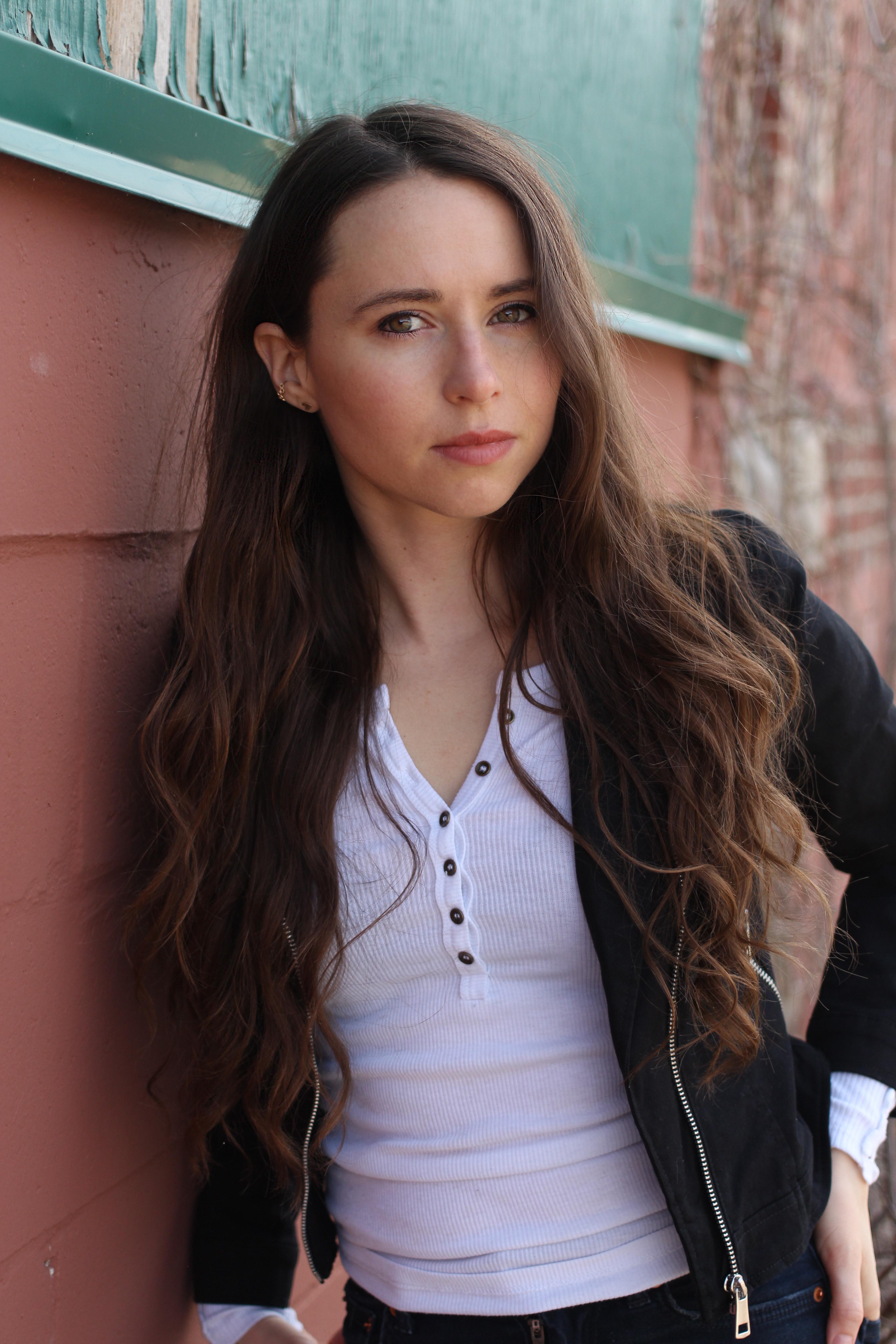 actor Cat Hostick large photo