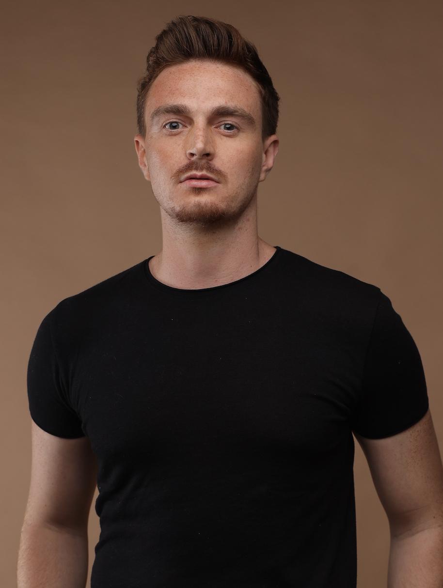 actor Zachary Wood large photo