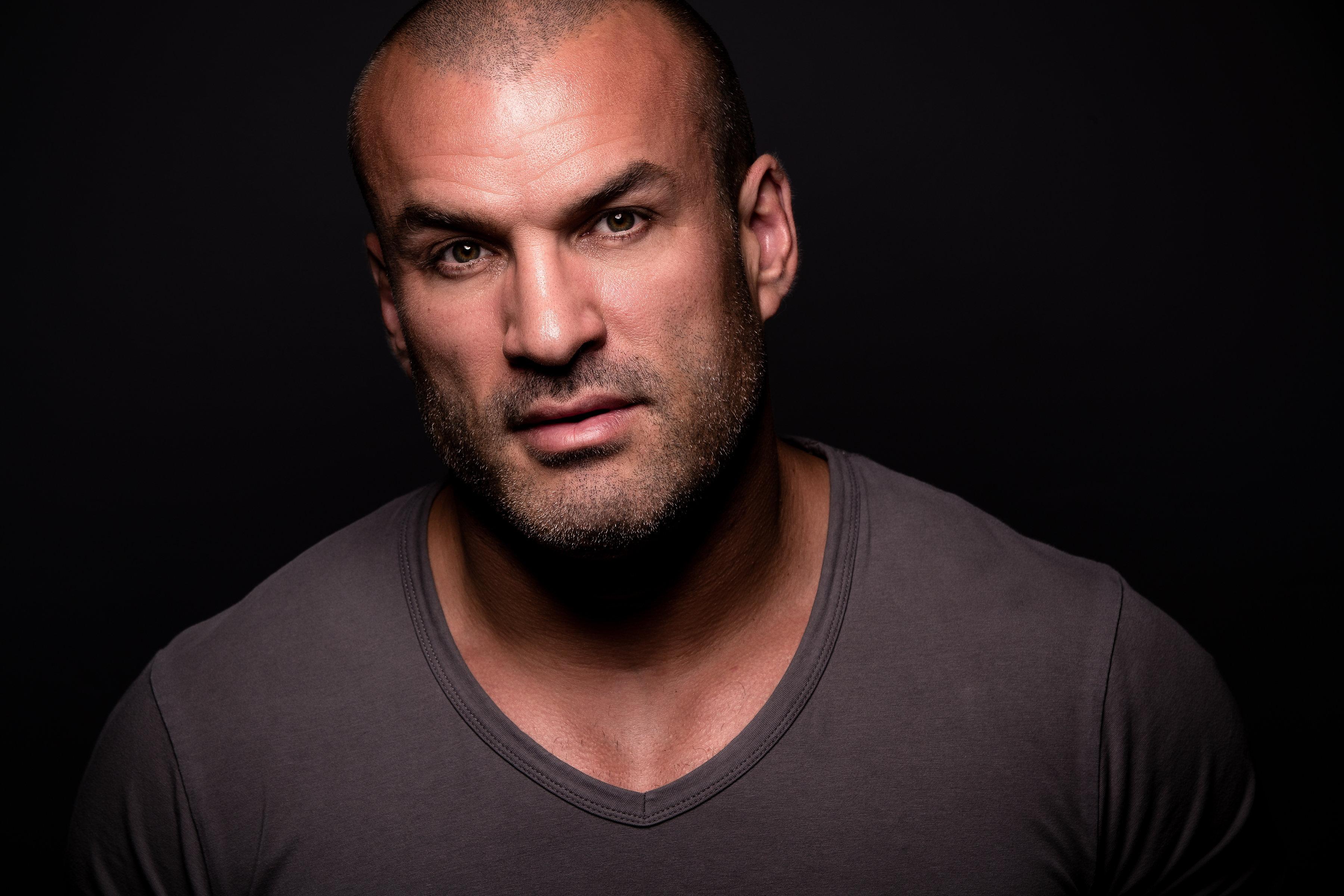 actor Joel Gagne large photo