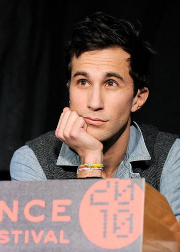 actor Ariel Schulman large photo