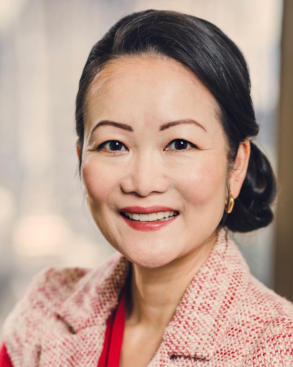 actor Sandy Minh Abley large photo