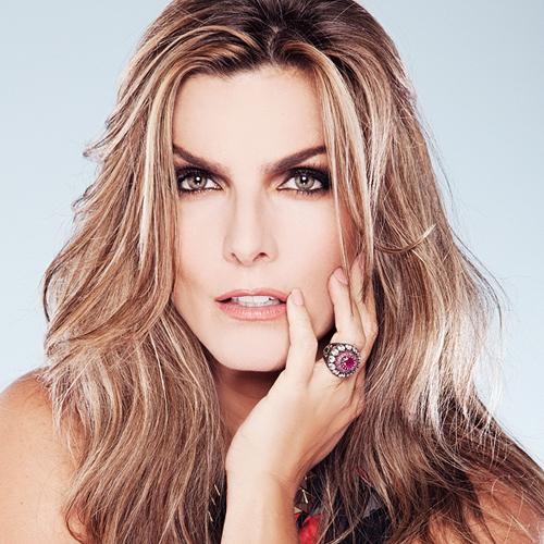 actor Montserrat Oliver large photo