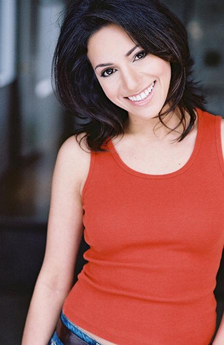 actor Joanne Brooks large photo