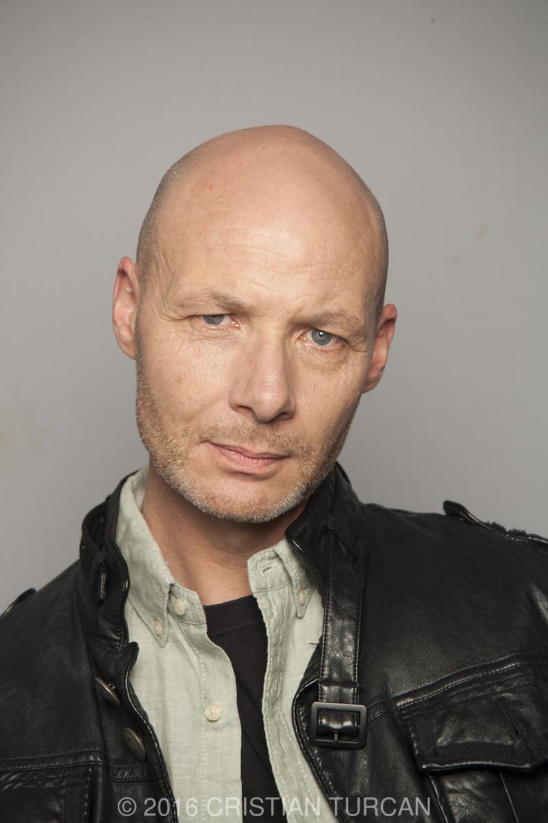 actor Shane Gately large photo