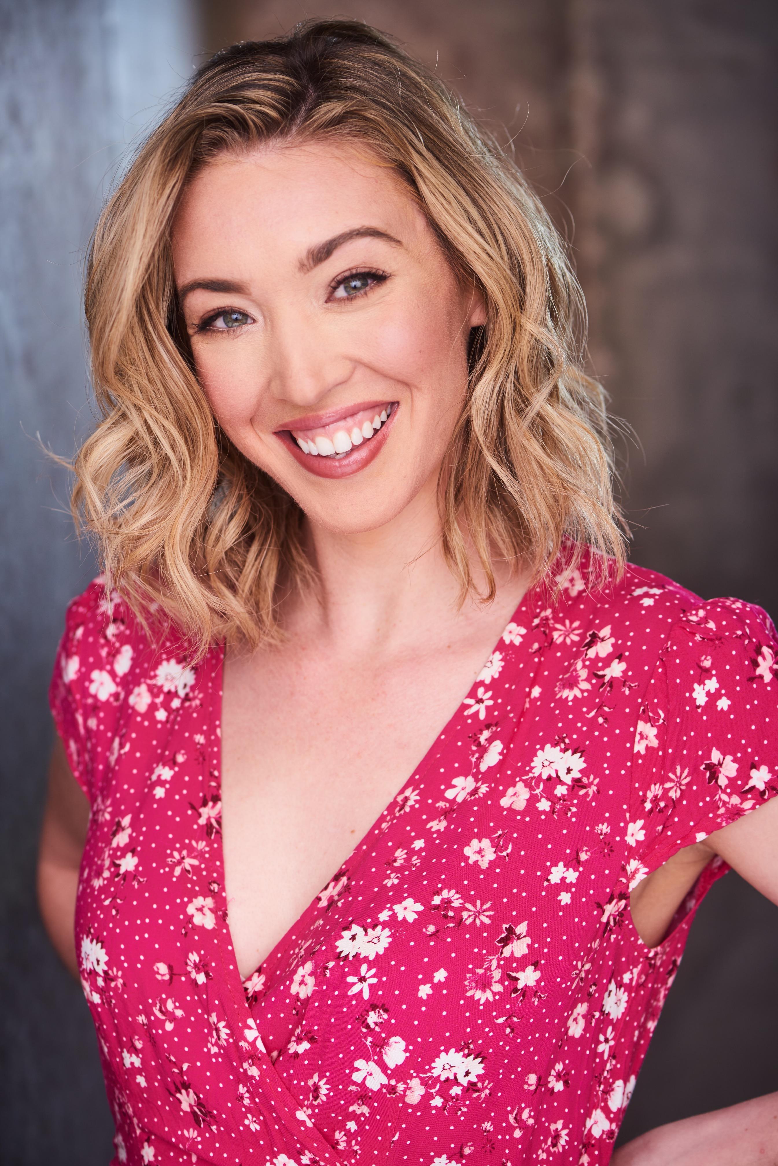 actor Lindsay Anne Kent large photo