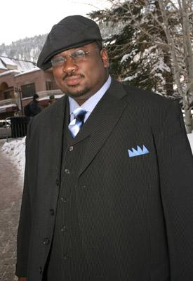 actor Carlos Davis large photo