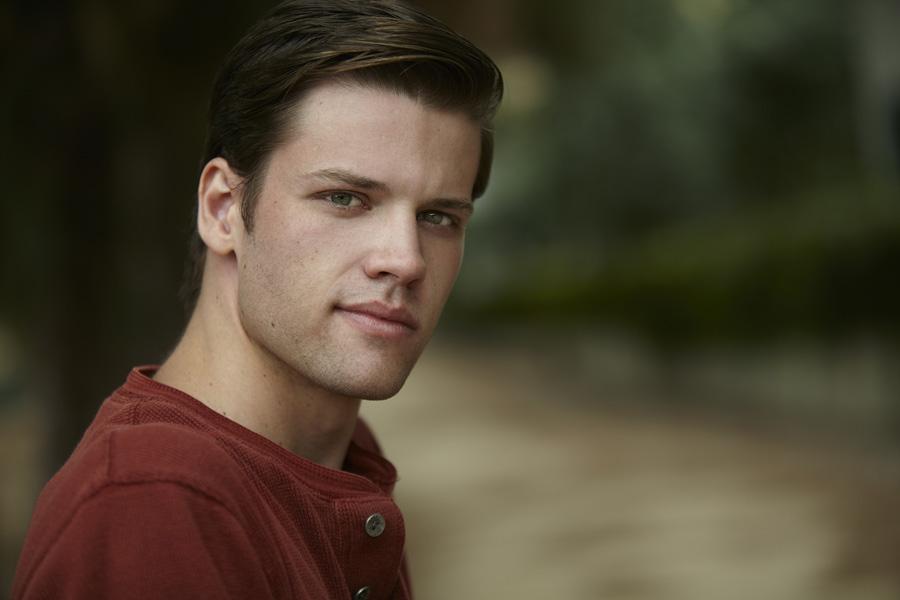 actor Ty Fanning large photo