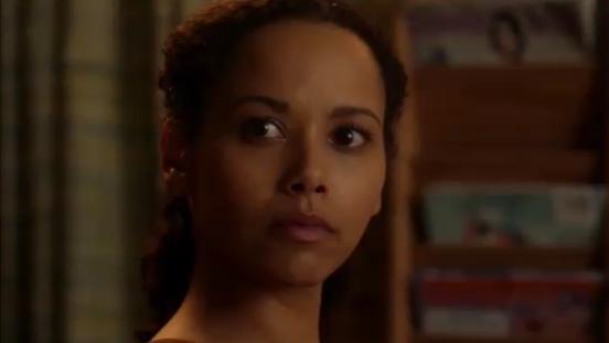 actor Nicki Whitely large photo