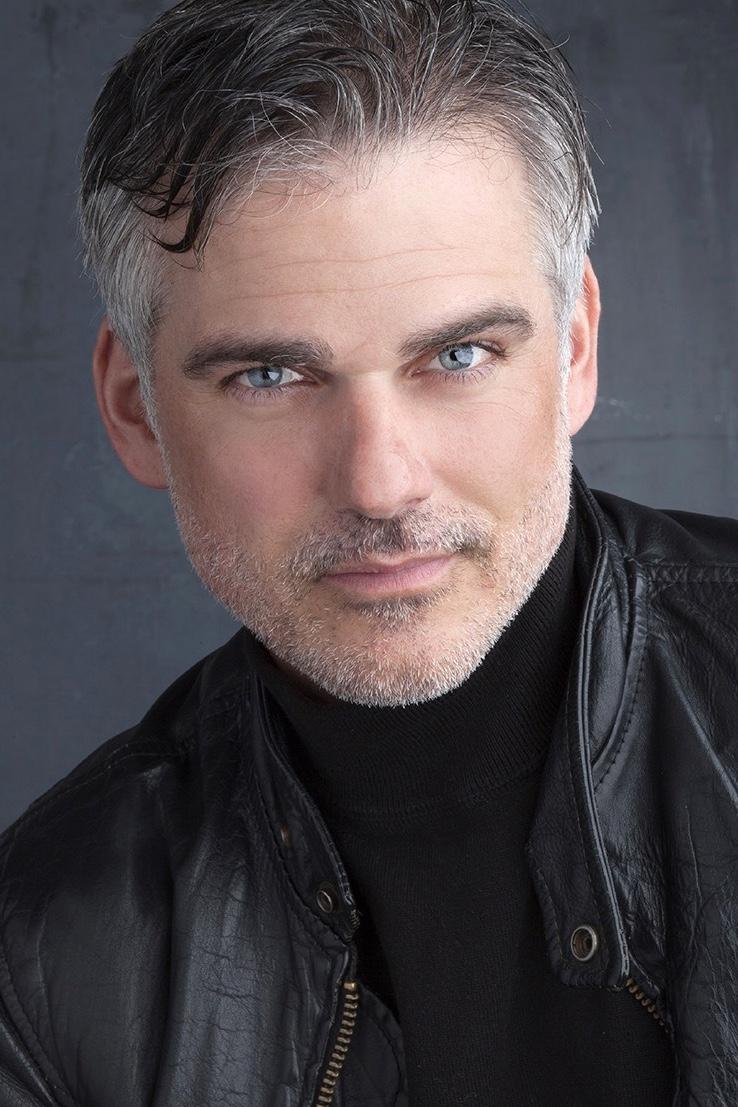 actor Sean Scott McCracken large photo