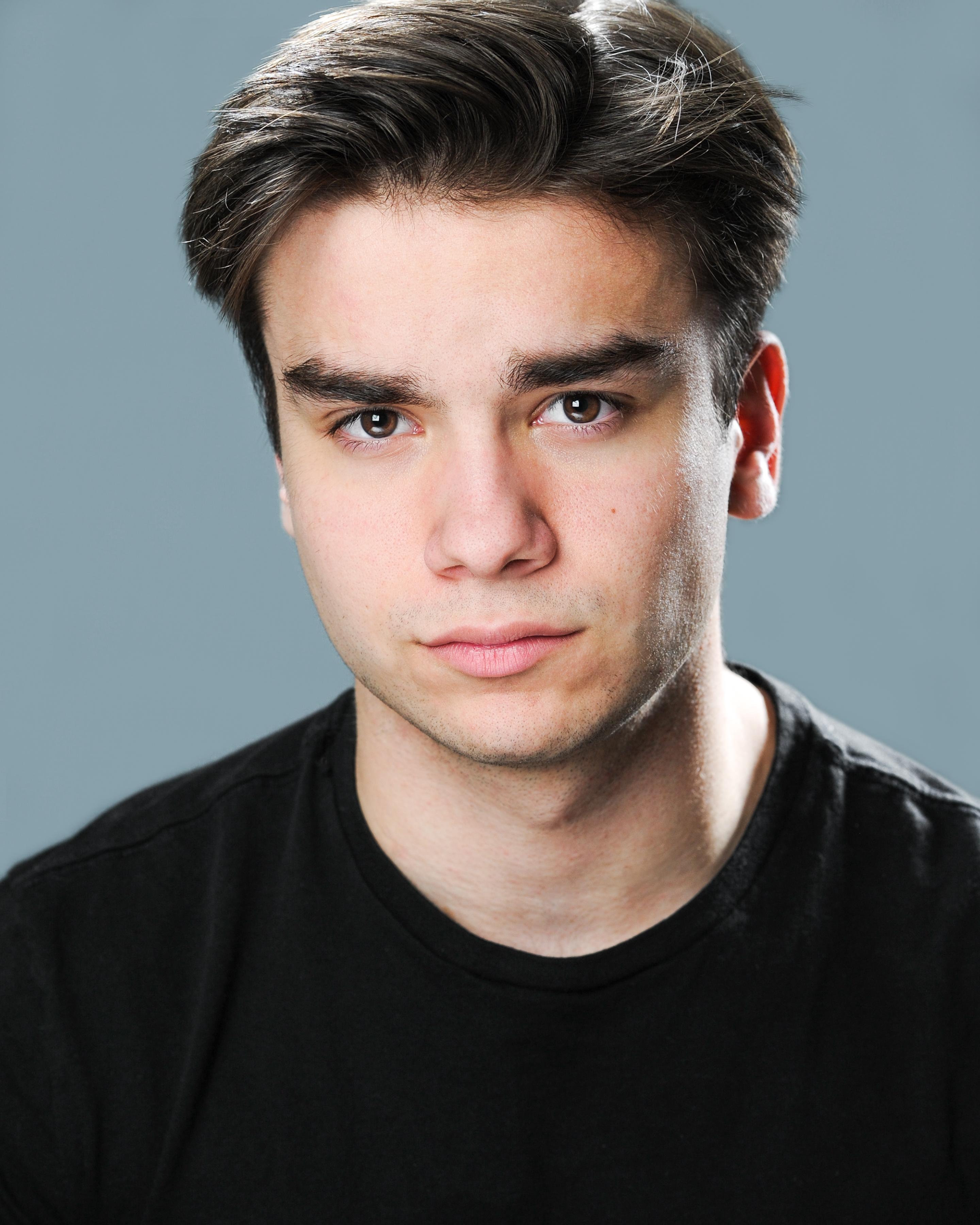 actor Duncan Novak large photo