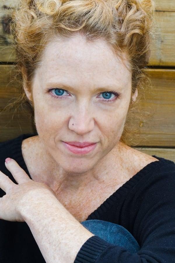 actor Natasha Thompson large photo