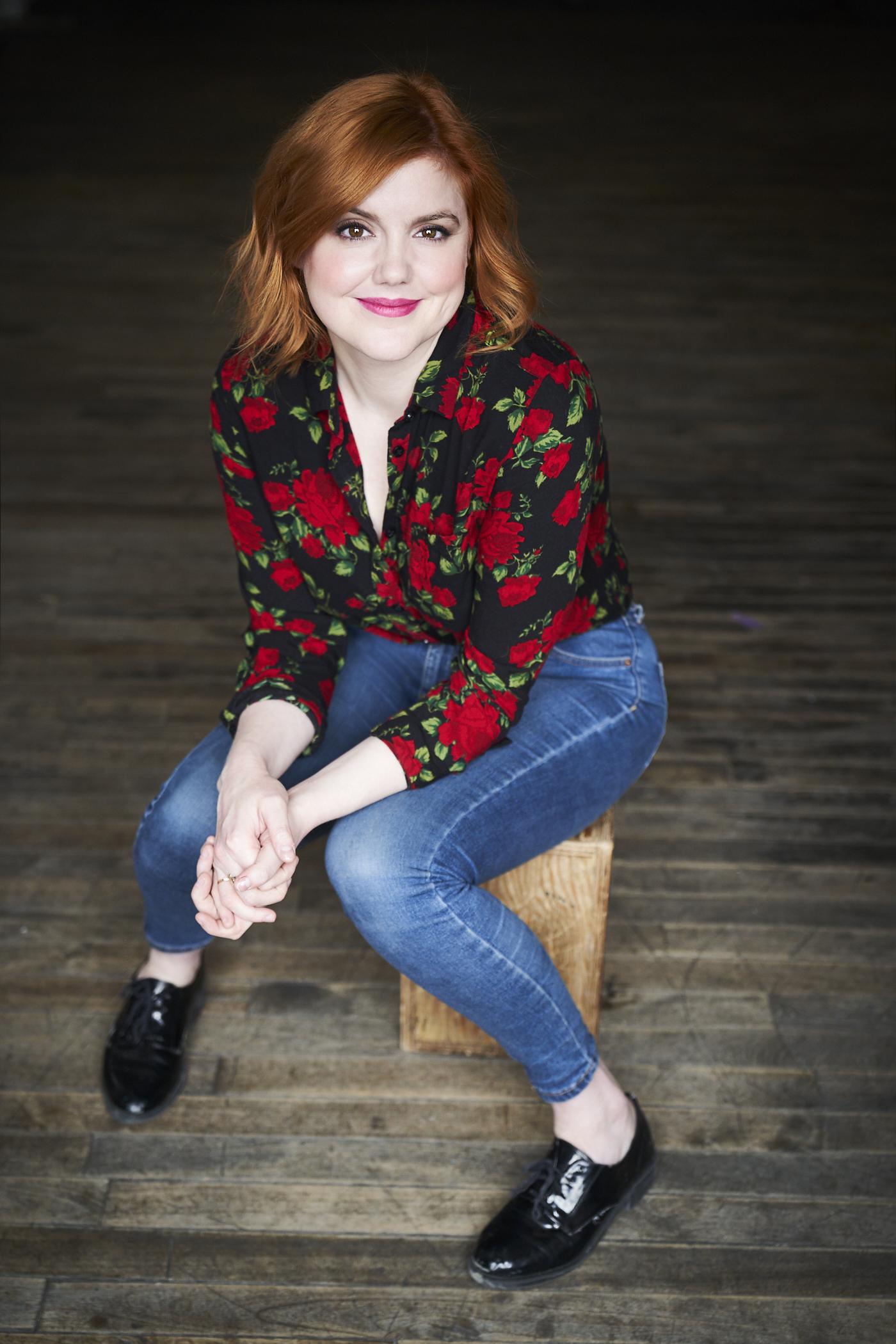 actor Stacey McGunnigle large photo