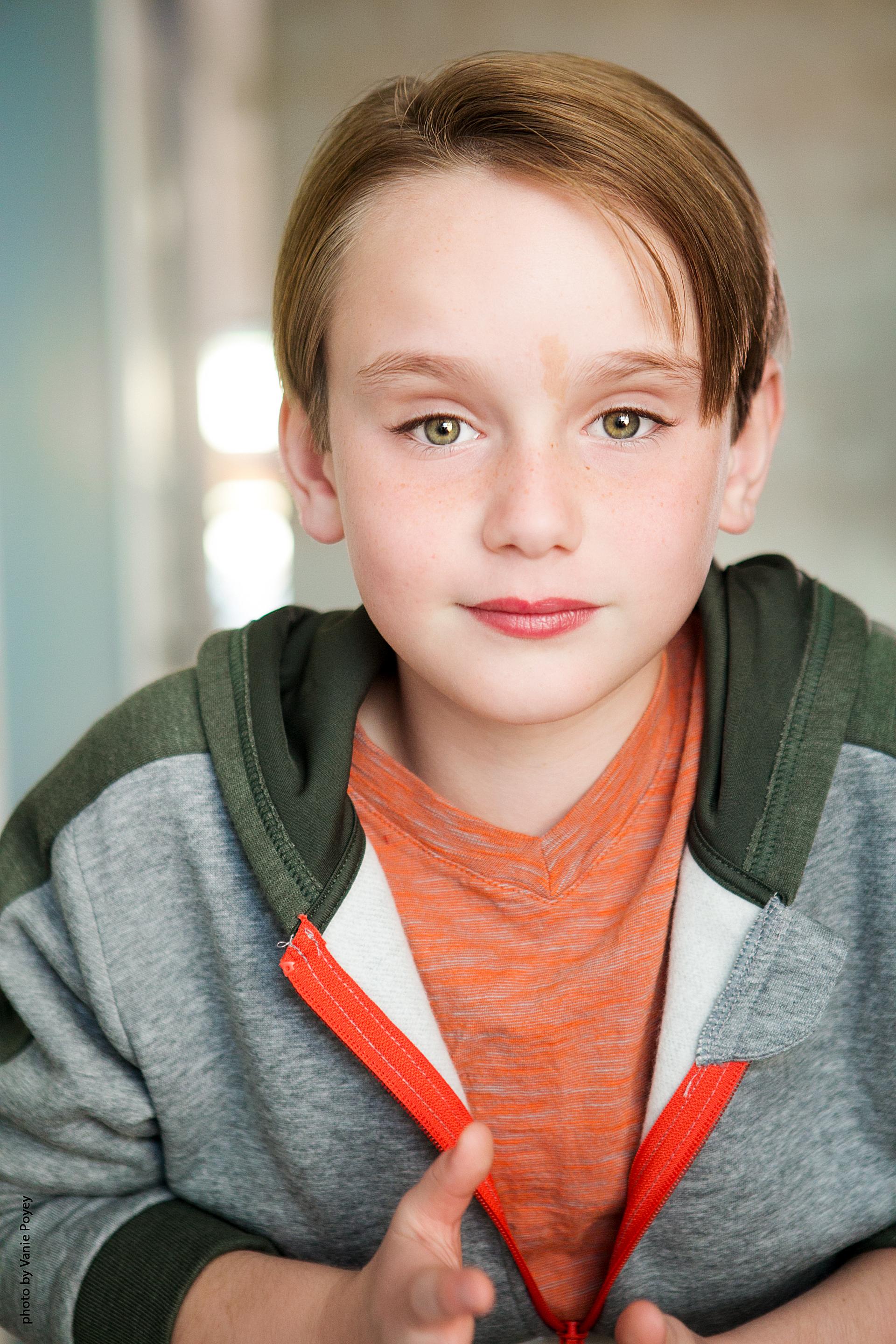 actor Jonathan Matthew Wilson large photo