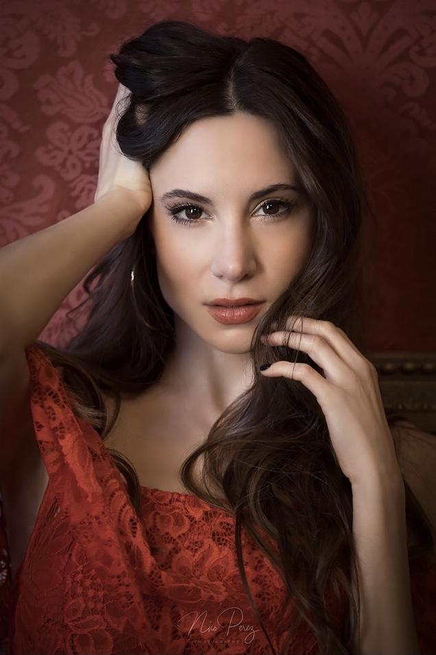 actor Magui Bravi large photo