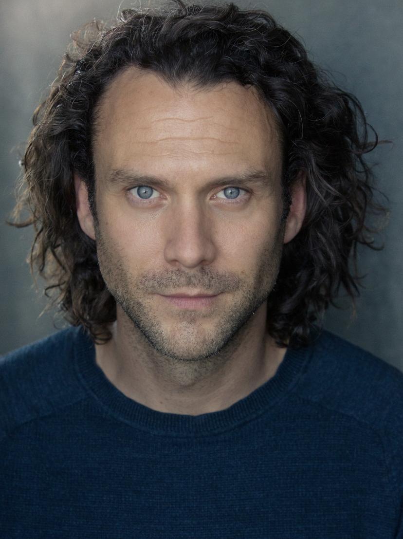 actor Glen Fox large photo