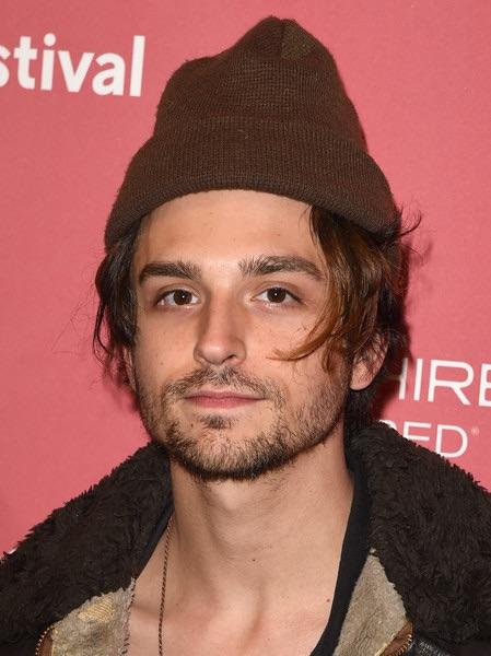 actor Jacob Loeb large photo