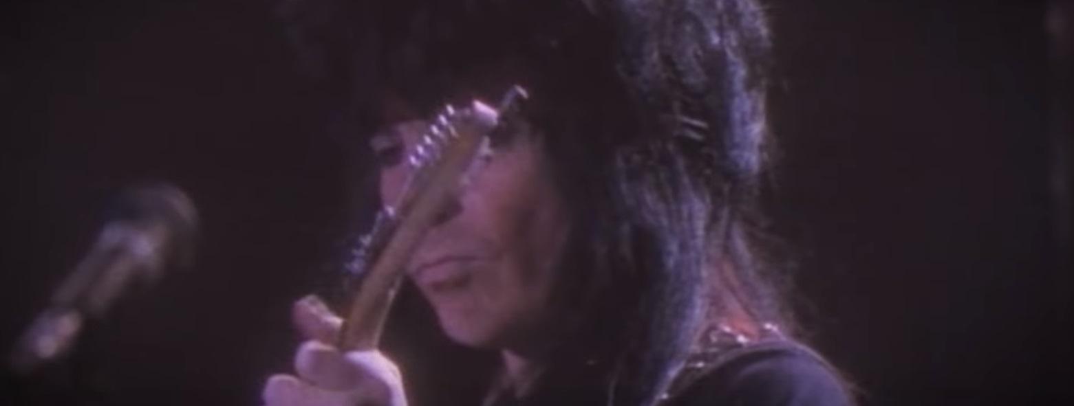 actor Mick Mars large photo