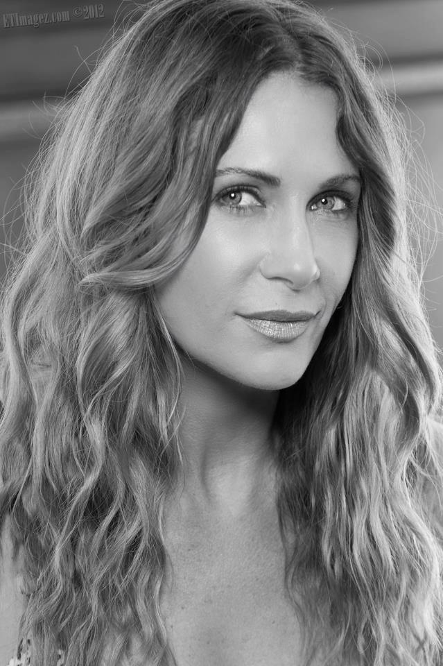 actor Tiffany Heath large photo