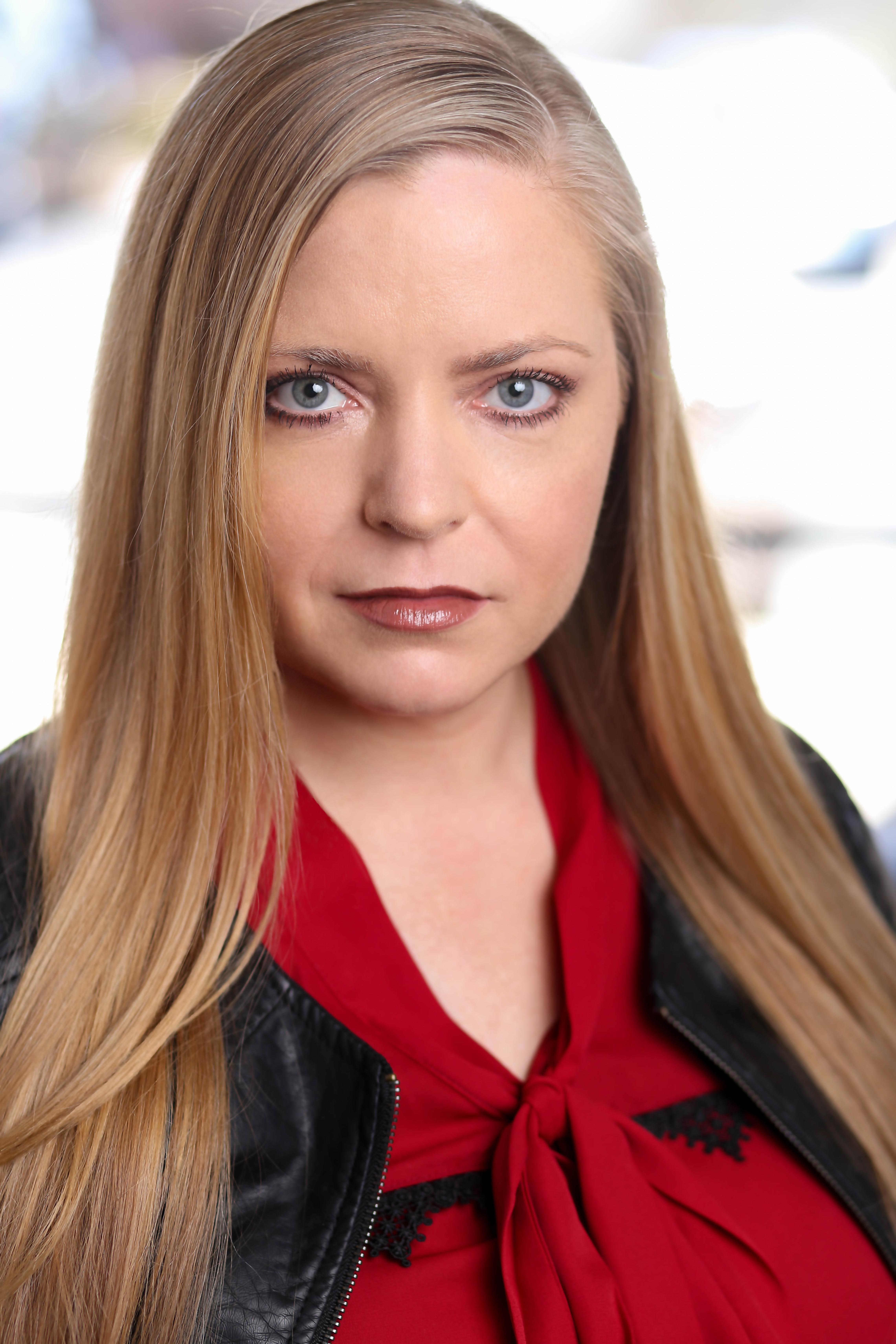 actor Amie Kieffer large photo