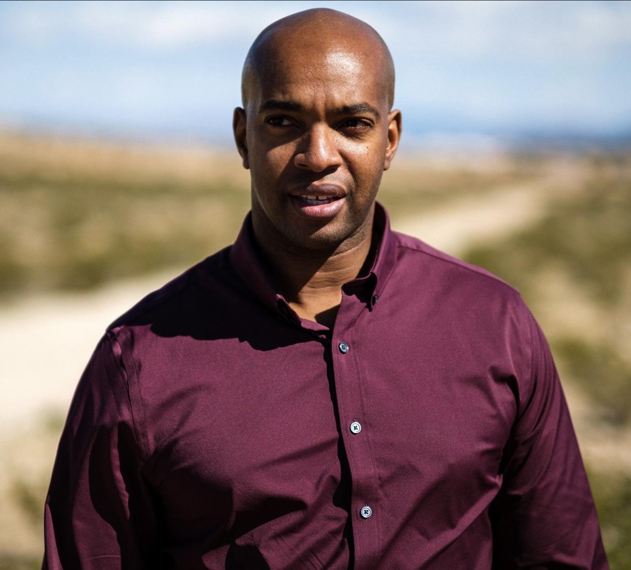 actor Ronnie Thurmand Jr large photo