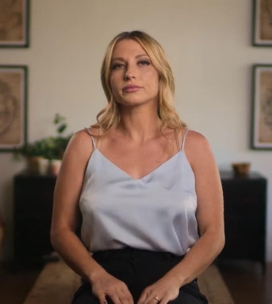 actor Kayla Laws large photo