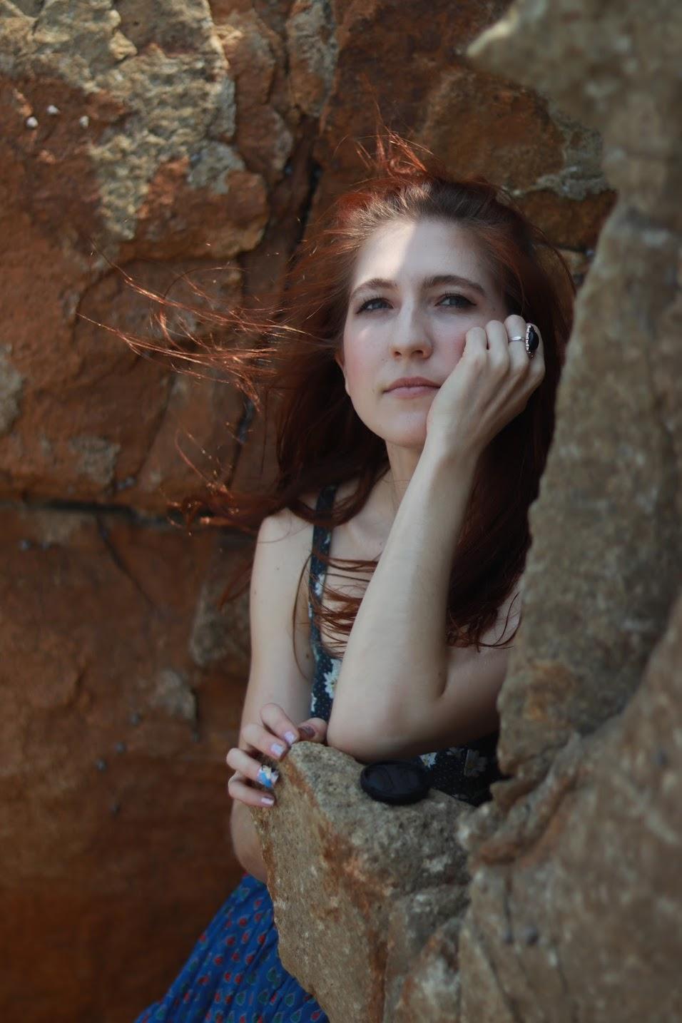 actor Maia Michaels large photo