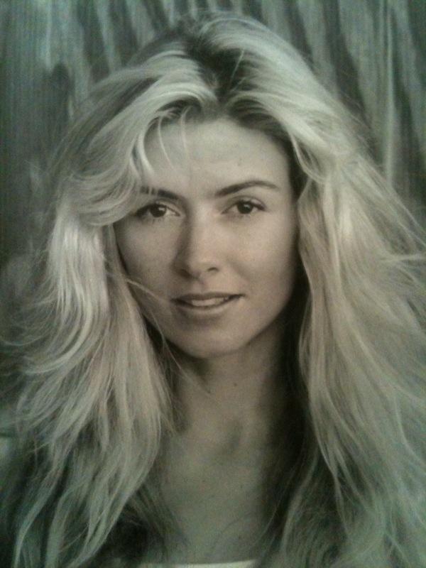 actor Marya Beauvais large photo