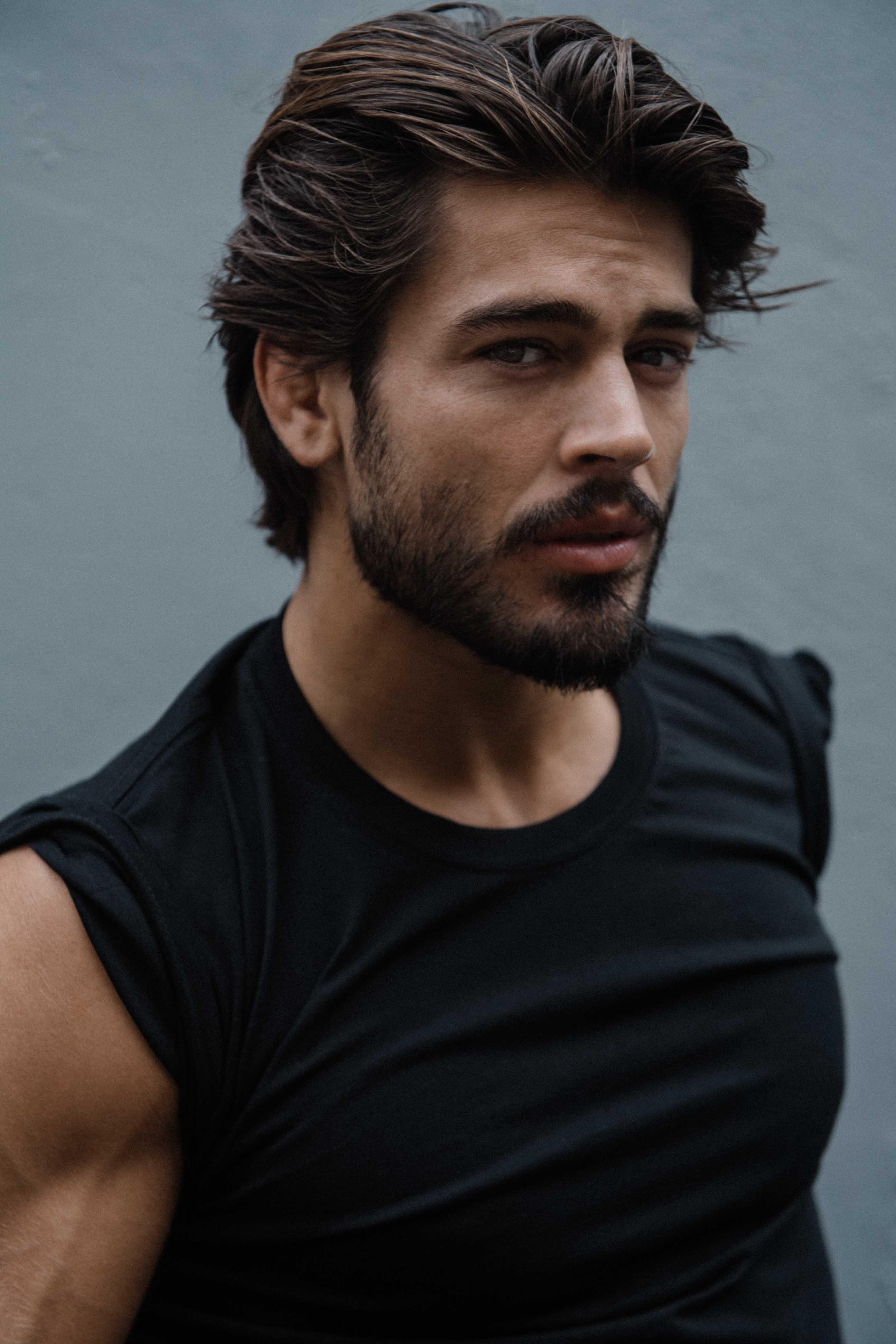 actor Adam McMahon large photo