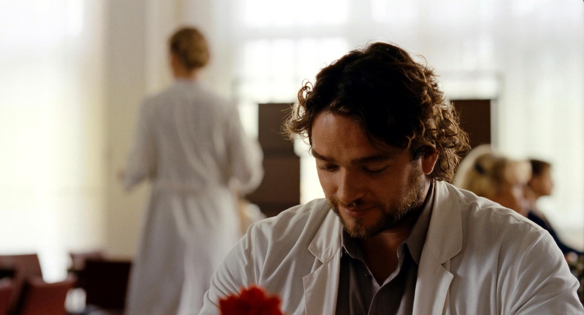 actor Ronald Zehrfeld large photo