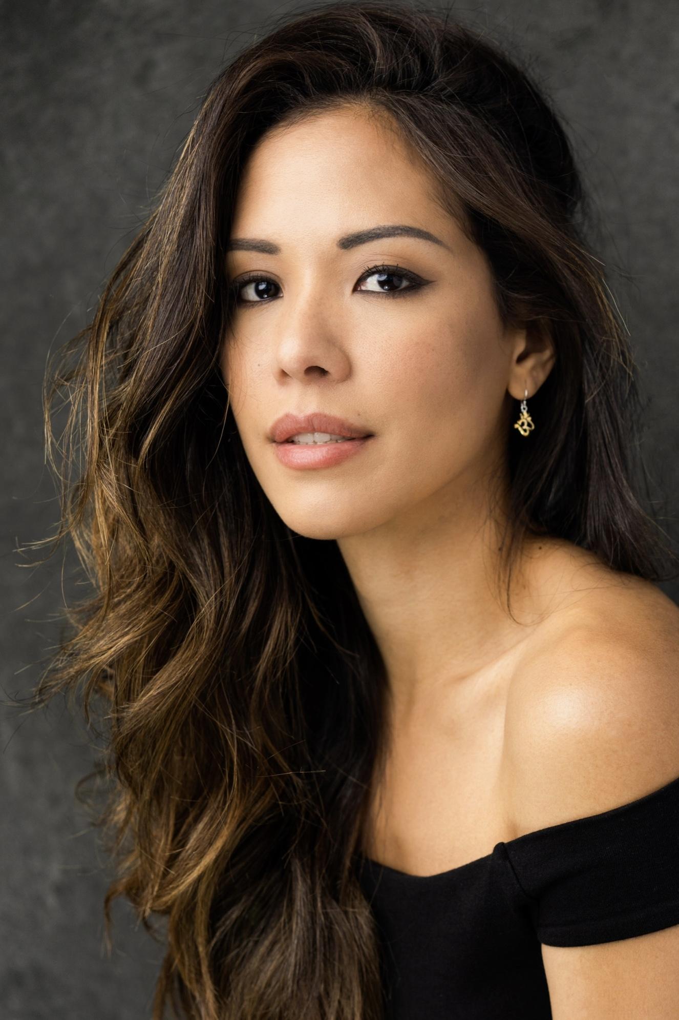 actor Akari Endo large photo