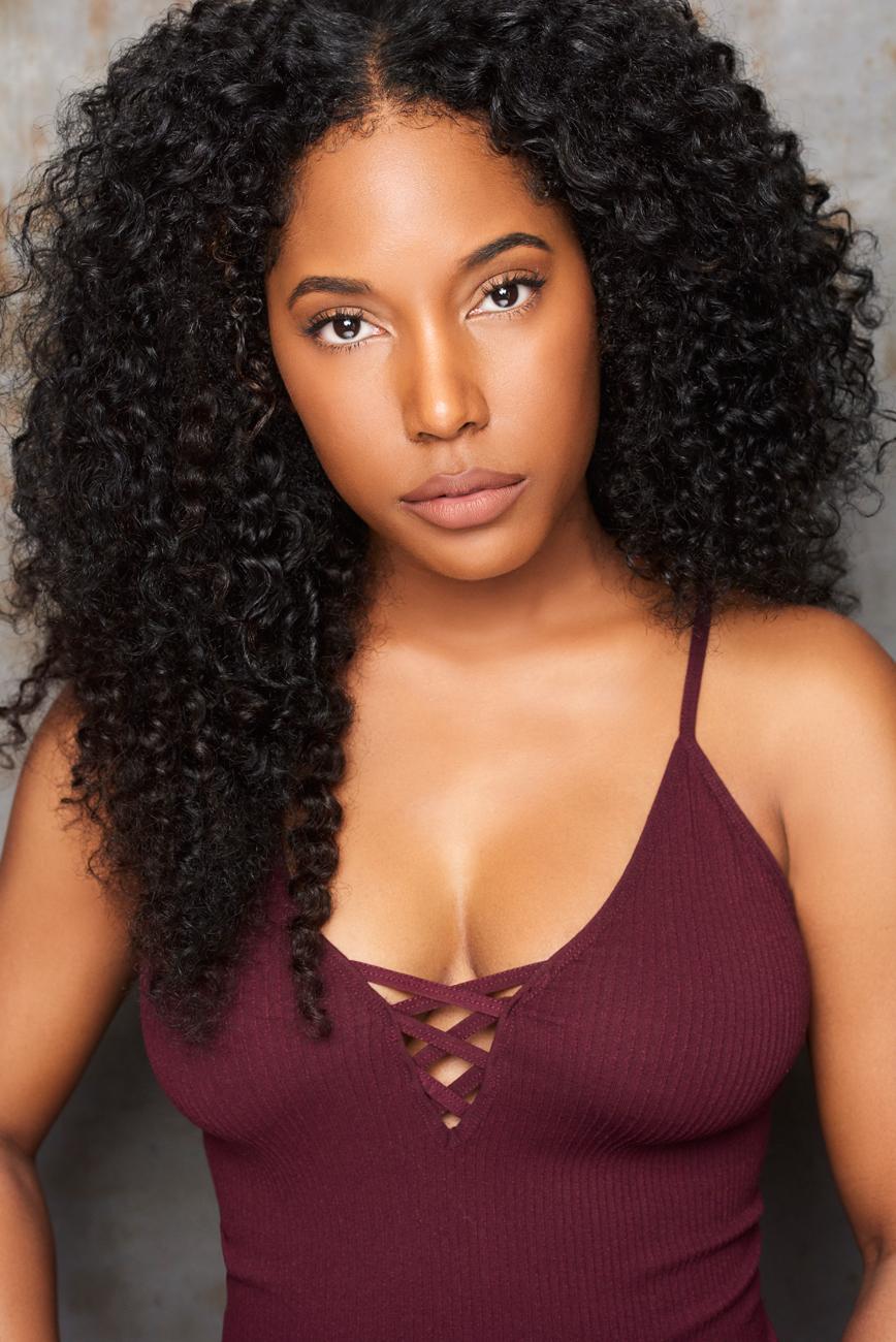 actor Ciera Angelia large photo