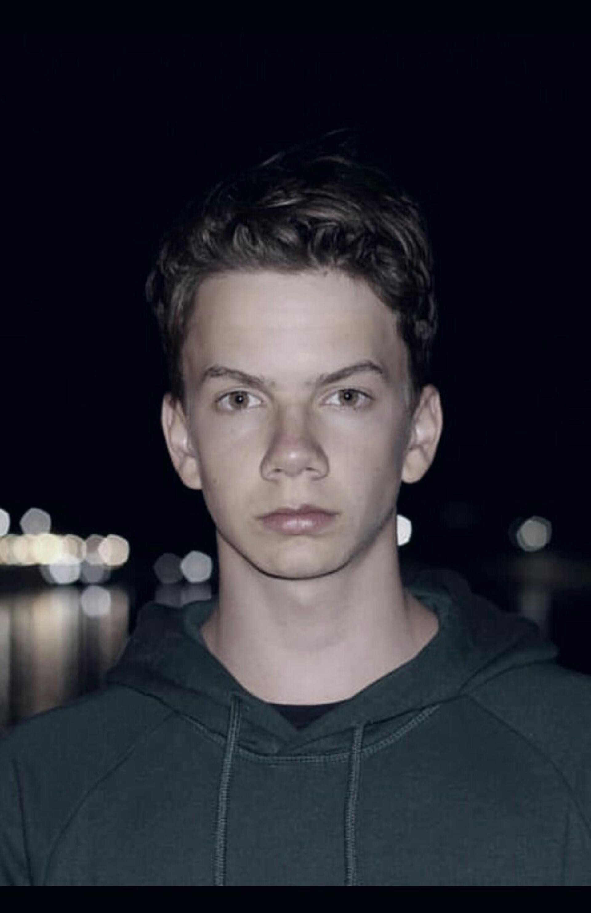 actor Kuba Dyniewicz large photo