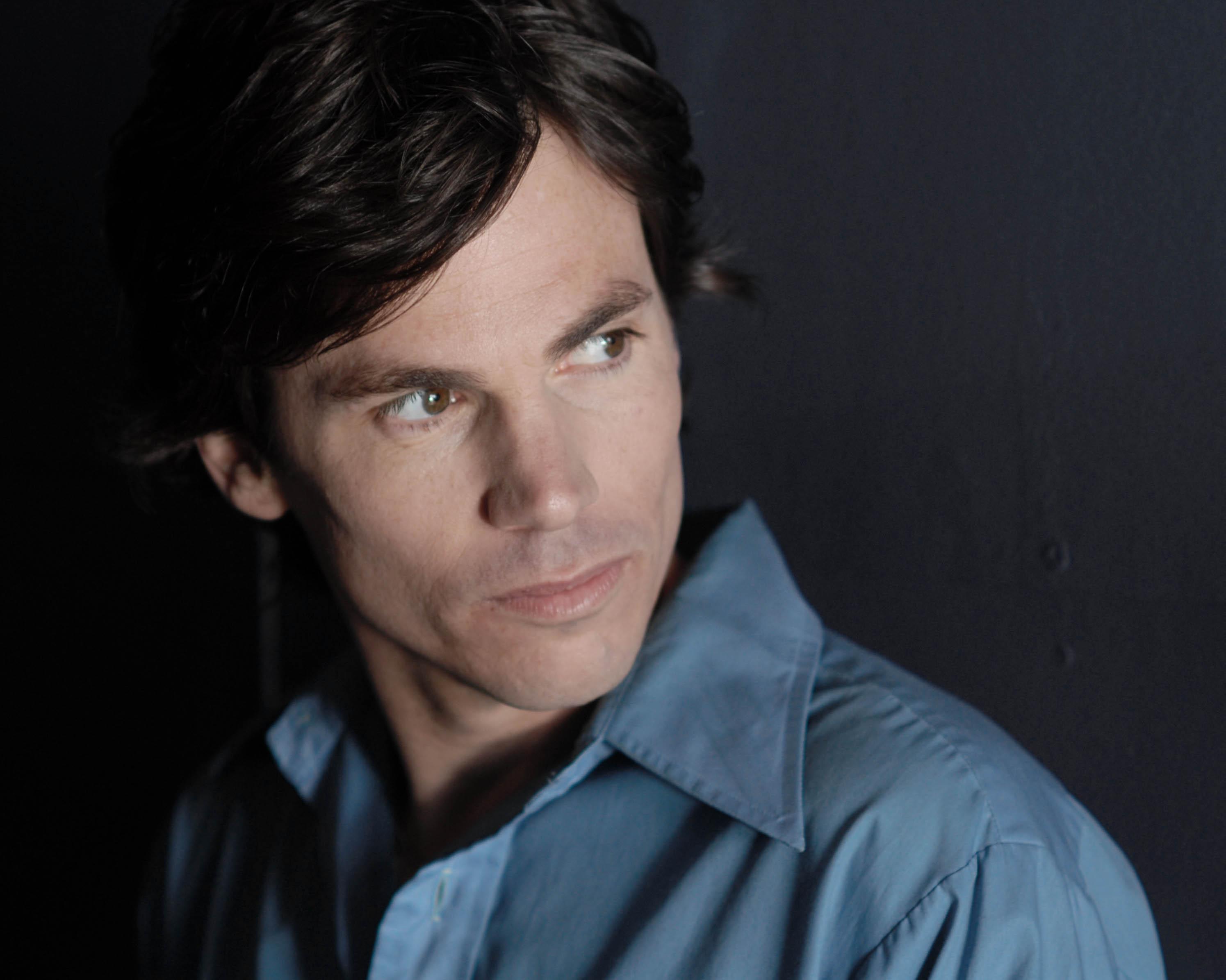 actor Jason Loughridge large photo