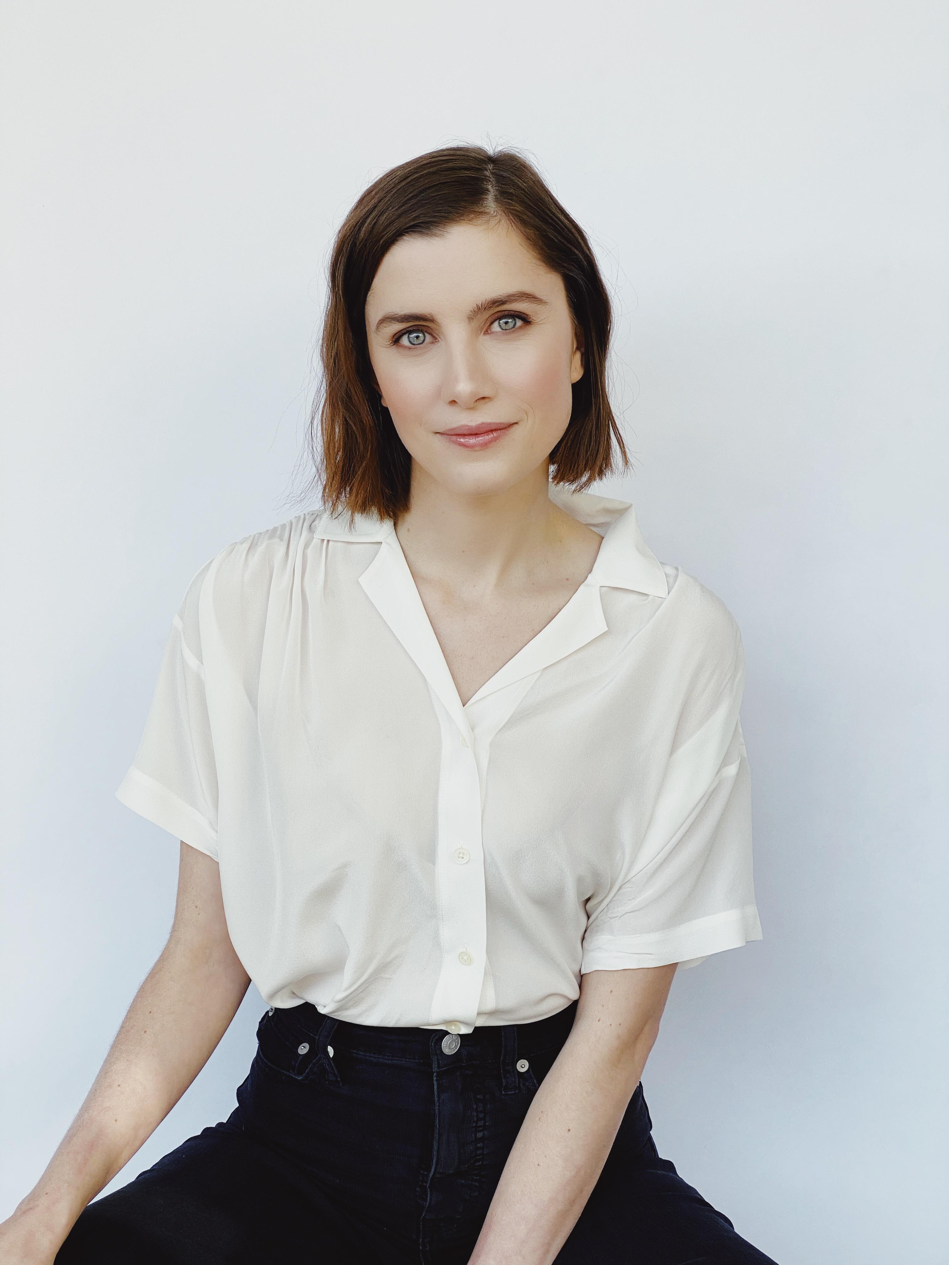 actor Vic Michaelis large photo